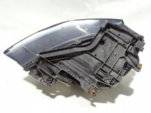 Laden Sie das Bild in den Galerie-Viewer, Frontscheinwerfer Audi A4 B8 8K0941004C 8K0941003C Ein Stück (Rechts oder Links)