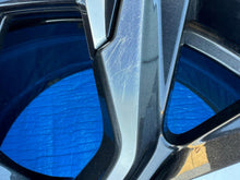 Load image into Gallery viewer, 1x Alufelge 19 Zoll 8.5" 5x112 35ET 8747306 BMW Rim Wheel FEL1680052061zm