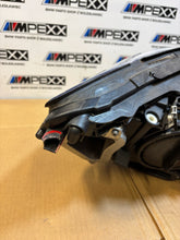 Load image into Gallery viewer, Frontscheinwerfer BMW F07 7199607 7296090 Bi-Xenon Links Scheinwerfer Headlight SCH1637306815rr