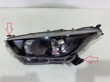Load image into Gallery viewer, Frontscheinwerfer Toyota 4 Yaris GRG29081408 Ein Stück (Rechts oder Links)