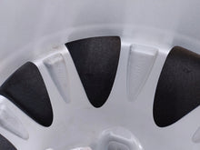 Laden Sie das Bild in den Galerie-Viewer, 1x Alufelge 18 Zoll 8.0" 5x130 53ET Silber 7P5601025T Porsche Cayenne Rim Wheel FEL1176011532yp