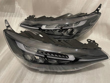 Laden Sie das Bild in den Galerie-Viewer, Frontscheinwerfer Ford Transit Custom PZ31-13E015-CB PZ31-13E014-CB LED Ein Satz