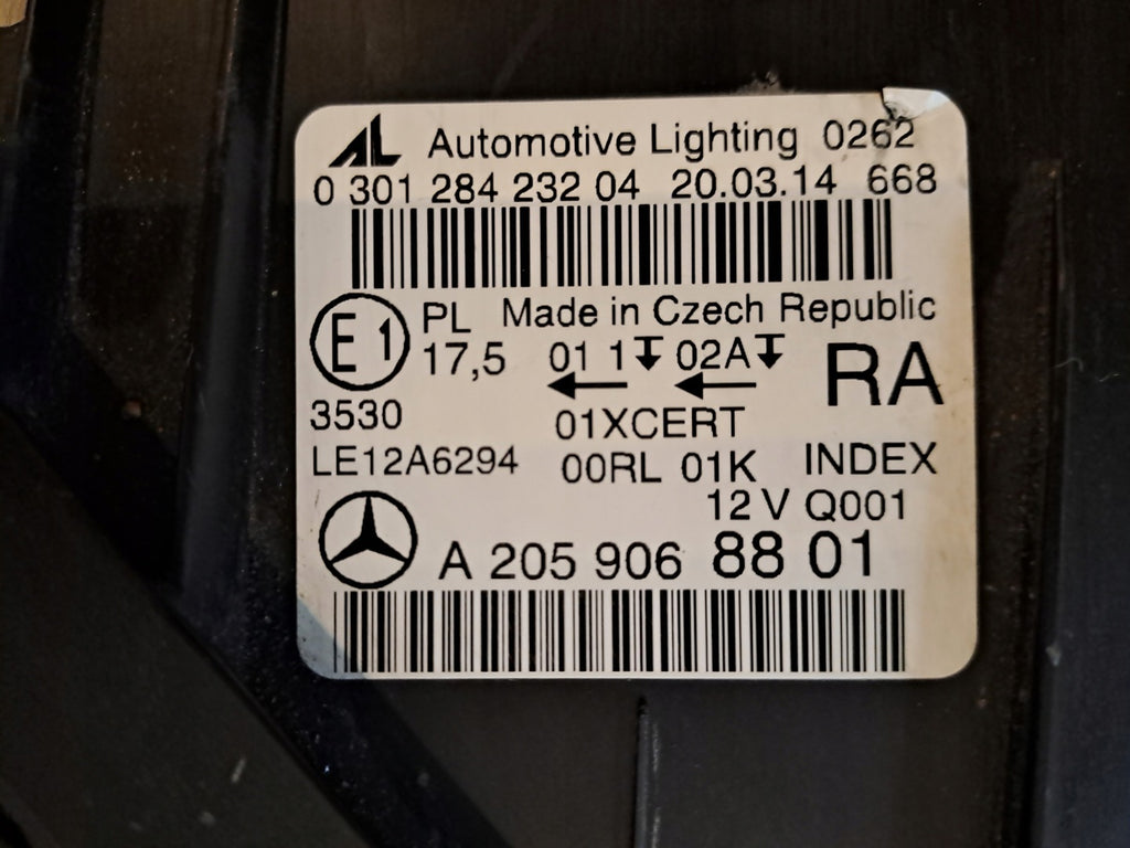 Frontscheinwerfer Mercedes-Benz W205 A2059068801 LED Rechts Headlight SCH7706091477uz