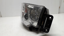 Laden Sie das Bild in den Galerie-Viewer, Frontscheinwerfer Renault 89207601 Rechts Scheinwerfer Headlight