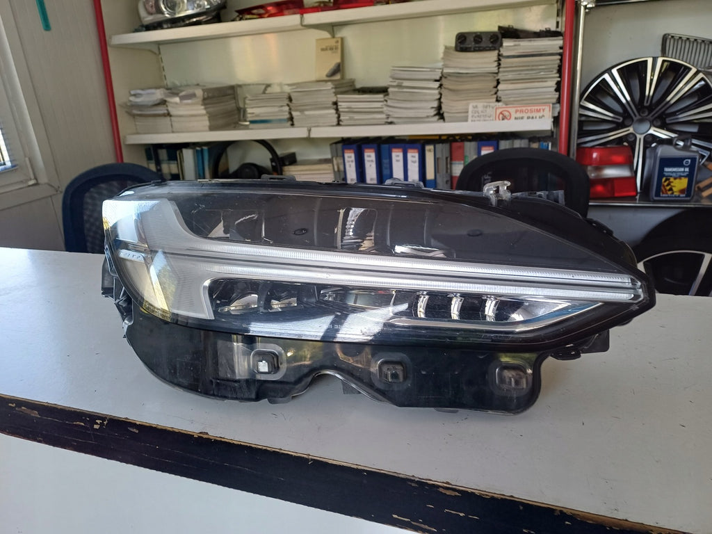 Frontscheinwerfer Volvo S90 V90 31655151 LED Rechts Scheinwerfer Headlight SCH4635528543vh