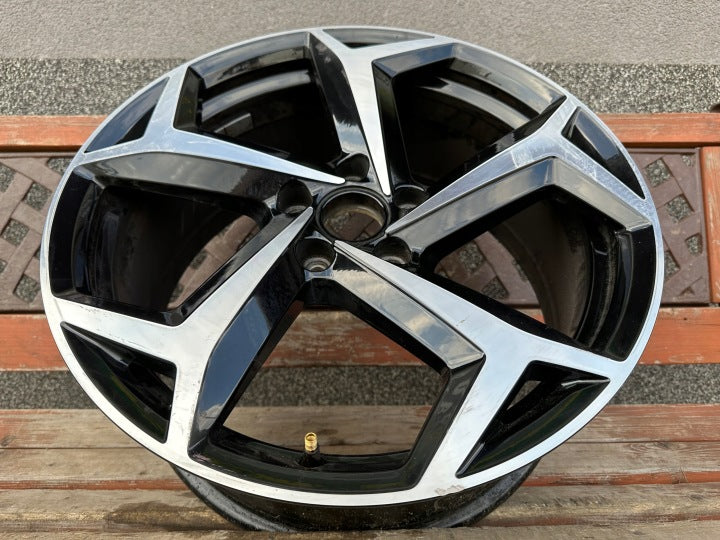 1x Alufelge 18 Zoll 8.0" 5x112 44ET 3G0601025BG VW Passat B8 Rim Wheel FEL3155900703br