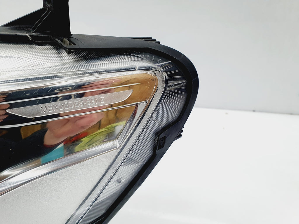 Frontscheinwerfer Mercedes-Benz Sprinter A9109060000 90139089AC Rechts Headlight SCH2125649727pu