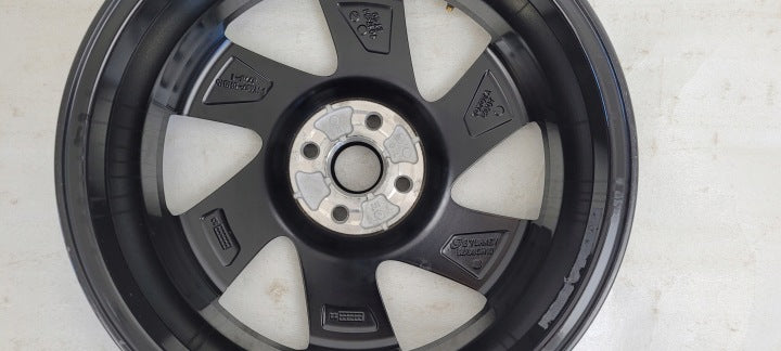 1x Alufelge 17 Zoll 5.0" 4x100 40ET PW4570H015 Toyota Yaris Rim Wheel FEL9355223408nn
