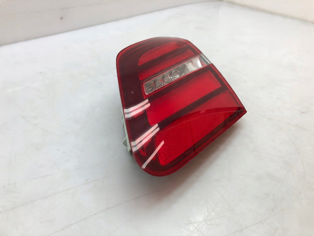 Rückleuchte Mercedes-Benz W246 A2469069200 Rechts Rearlight