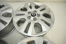 Laden Sie das Bild in den Galerie-Viewer, 4x Alufelge 17 Zoll 6.0" 5x114.3 50ET 403001116 Fiat Talento Primastar Vivaro FEL1553257055kg