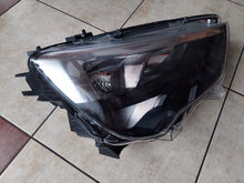 Laden Sie das Bild in den Galerie-Viewer, Frontscheinwerfer Opel E Combo 90145300 9816825480 LED Rechts Headlight