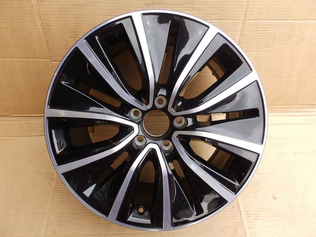 1x Alufelge 18 Zoll 8.0" 5x112 33ET Mercedes-Benz Cls Rim Wheel