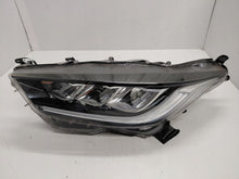 Laden Sie das Bild in den Galerie-Viewer, Frontscheinwerfer Toyota Yaris Full LED Links Scheinwerfer Headlight SCH1025577165cz