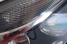 Laden Sie das Bild in den Galerie-Viewer, Frontscheinwerfer Mercedes-Benz Gla A1569061200 Rechts Scheinwerfer Headlight SCH2399020601de