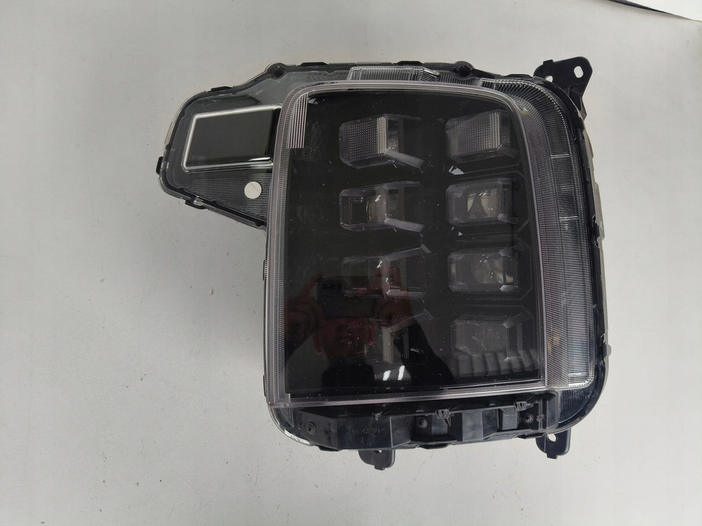 Frontscheinwerfer Hyundai Staria 92101-CG200 Full LED Links Headlight SCH2577462158jm