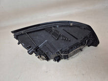 Load image into Gallery viewer, Frontscheinwerfer Volvo S40 CVT419 Links Scheinwerfer Headlight SCH8209944673sm