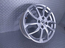 Laden Sie das Bild in den Galerie-Viewer, 1x Alufelge 17 Zoll 5x112 Citroën C4 I Rim Wheel FEL4655622259pm