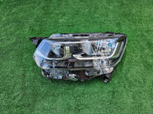Laden Sie das Bild in den Galerie-Viewer, Frontscheinwerfer Toyota Proace City 9835780680 Links Scheinwerfer Headlight SCH6577358344xp