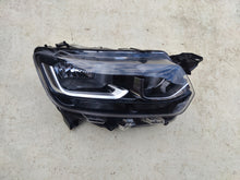 Laden Sie das Bild in den Galerie-Viewer, Frontscheinwerfer Toyota Proace City 9835780580- Rechts Scheinwerfer Headlight SCH8156875475td