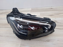 Laden Sie das Bild in den Galerie-Viewer, Frontscheinwerfer Mercedes-Benz W213 A2139067609 Q01ZGS001KOD 85122000 Rechts SCH6428835116kf