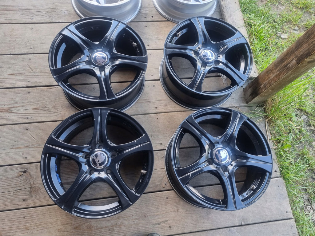 4x Alufelge 16 Zoll 7.0" 5x112 38ET Glanz Silber KBA49352 Skoda Passat Rim Wheel FEL3425018865yc