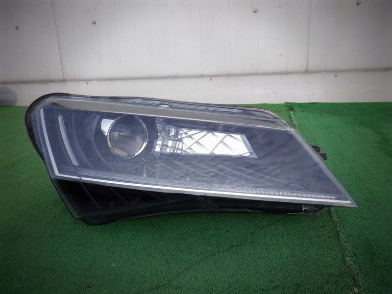 Frontscheinwerfer Skoda Superb III 3V1941016B LED Rechts Scheinwerfer Headlight