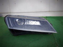 Laden Sie das Bild in den Galerie-Viewer, Frontscheinwerfer Skoda Superb III 3V1941016B LED Rechts Scheinwerfer Headlight