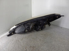 Laden Sie das Bild in den Galerie-Viewer, Frontscheinwerfer Toyota Sienna FALSE Scheinwerfer Headlight SCH3167683781gc