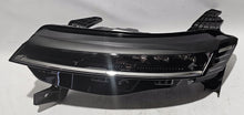 Laden Sie das Bild in den Galerie-Viewer, Frontscheinwerfer Renault Megane I E-Tech 260605490R LED Links Headlight SCH8168870565ks