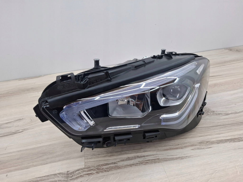 Frontscheinwerfer Mercedes-Benz Cla C118 A1189068200 Links Headlight SCH2484658049cl