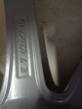 Load image into Gallery viewer, 4x Alufelge 17 Zoll 7.5" 5x112 52ET 6856061 BMW 4 Rim Wheel FEL5697332735bs