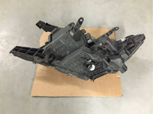 Laden Sie das Bild in den Galerie-Viewer, Frontscheinwerfer Toyota Land Cruiser Full LED Rechts Scheinwerfer Headlight SCH6534664445jd