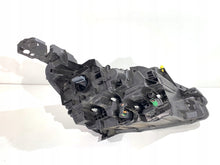 Laden Sie das Bild in den Galerie-Viewer, Frontscheinwerfer Peugeot 3008 LORK-730-137611 9836230680 Links Headlight SCH4705256370hq