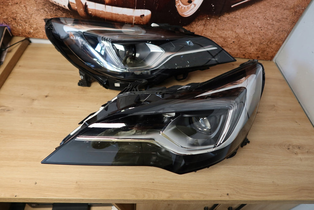 Frontscheinwerfer Opel Astra 39023763 39077807 LED Ein Stück (Rechts oder Links)