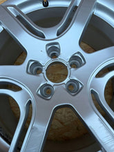 Laden Sie das Bild in den Galerie-Viewer, 1x Alufelge 18 Zoll 5x112 8R0601025AR Audi Q5 Rim Wheel FEL6179085316em