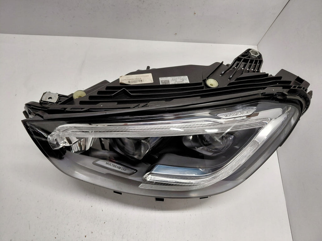 Frontscheinwerfer Mercedes-Benz Glc A2539065003 A2539064903 Ein Satz Headlight SCH1529450111we