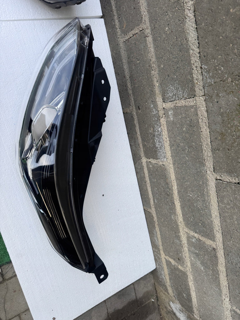 Frontscheinwerfer Kia Ceed Full LED Ein Satz Scheinwerfer Headlight SCH2066835228ei