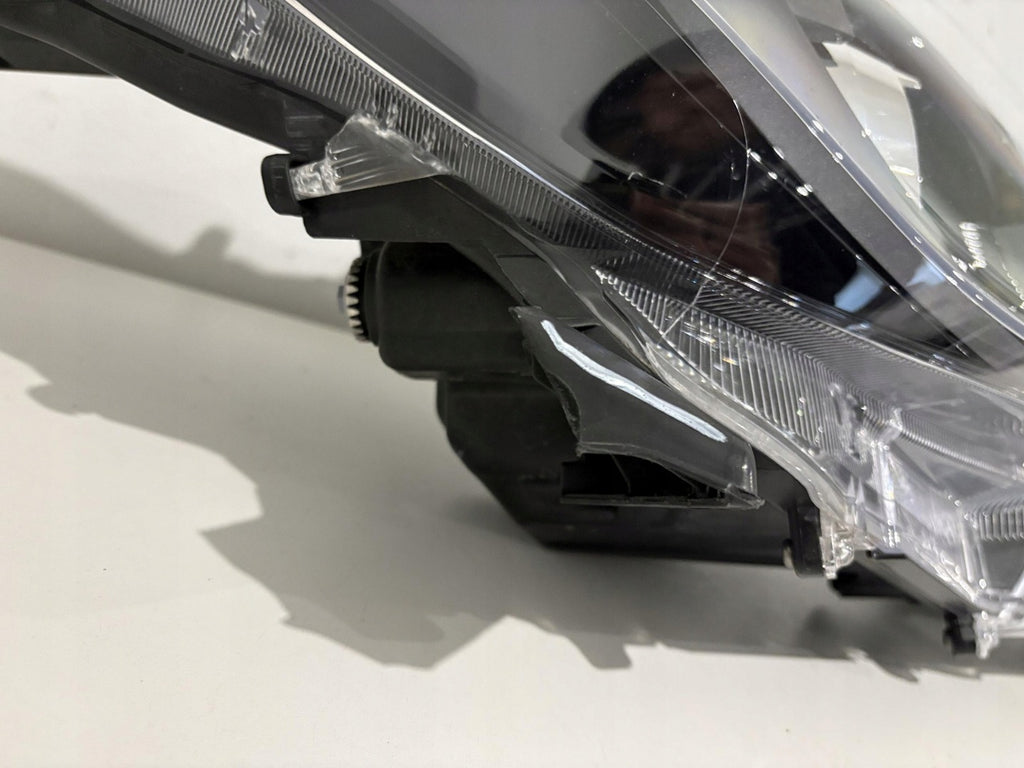Frontscheinwerfer Toyota Yaris K0-6EU Rechts Scheinwerfer Headlight SCH5564314955pm