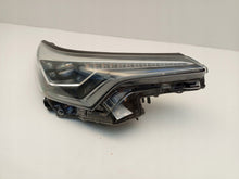 Laden Sie das Bild in den Galerie-Viewer, Frontscheinwerfer Toyota Chr C-Hr 81110-F4070-00 Rechts Scheinwerfer Headlight SCH7670499752tf