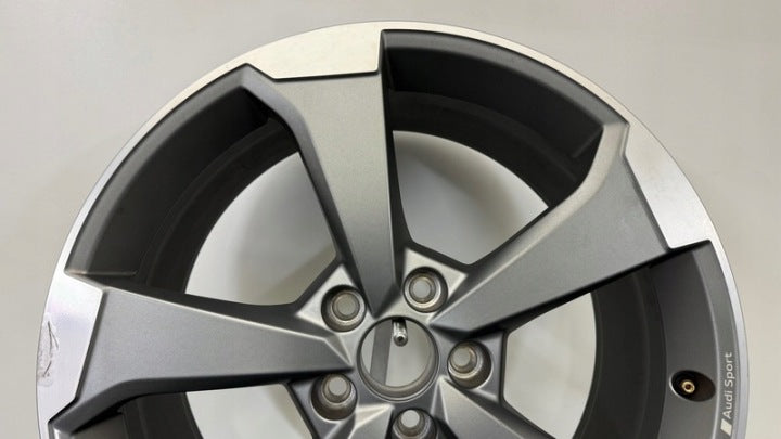 1x Alufelge 19 Zoll 8.5" 5x112 53ET Glanz Graphit 8V0601025FC Audi Rim Wheel FEL6406480186pg