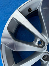 Load image into Gallery viewer, 1x Alufelge 17 Zoll 7.0" 5x112 45ET Glanz Schwarz 2GA601025AG VW Rim Wheel FEL8814621807mi