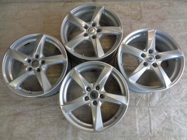 4x Alufelge 18 Zoll 7.5" 5x114.3 45ET Glanz Silber Suzuki I 4 Rim Wheel FEL6799064147tx