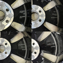 Load image into Gallery viewer, 1x Alufelge 17 Zoll 6.5" 5x100 39ET Glanz Schwarz 2GM601025AJ VW T-Cross FEL6139594333ue