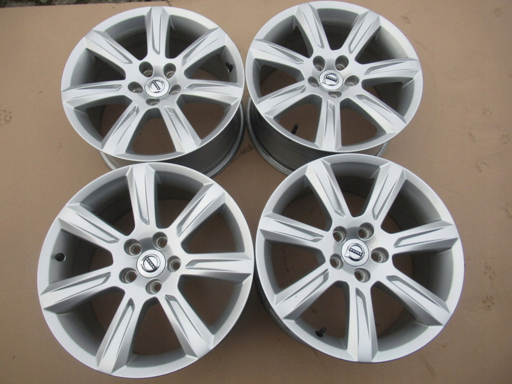 4x Alufelge 17 Zoll 8.0" 5x108 42ET Glanz Silber 31362838 Volvo S90 V90 FEL4258962373si