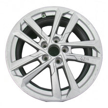 Load image into Gallery viewer, 1x Alufelge 17 Zoll 6.5&quot; 5x112 43ET Silber 8Y0601025L Audi A3 Rim Wheel