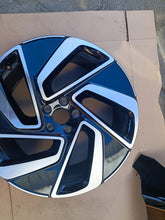 Load image into Gallery viewer, 1x Alufelge 20 Zoll 9.5" 5x112 47ET Glanz Schwarz 14B601025E VW I Rim Wheel FEL8460309608yt