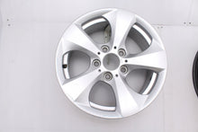 Load image into Gallery viewer, 1x Alufelge 16 Zoll 7.0&quot; 5x120 31ET Glanz Silber 6795805 BMW 1 Rim Wheel