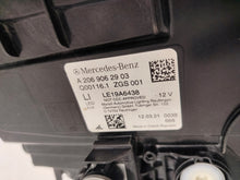 Laden Sie das Bild in den Galerie-Viewer, Frontscheinwerfer Mercedes-Benz W206 A2069062903 Links Scheinwerfer Headlight SCH2904869147pc