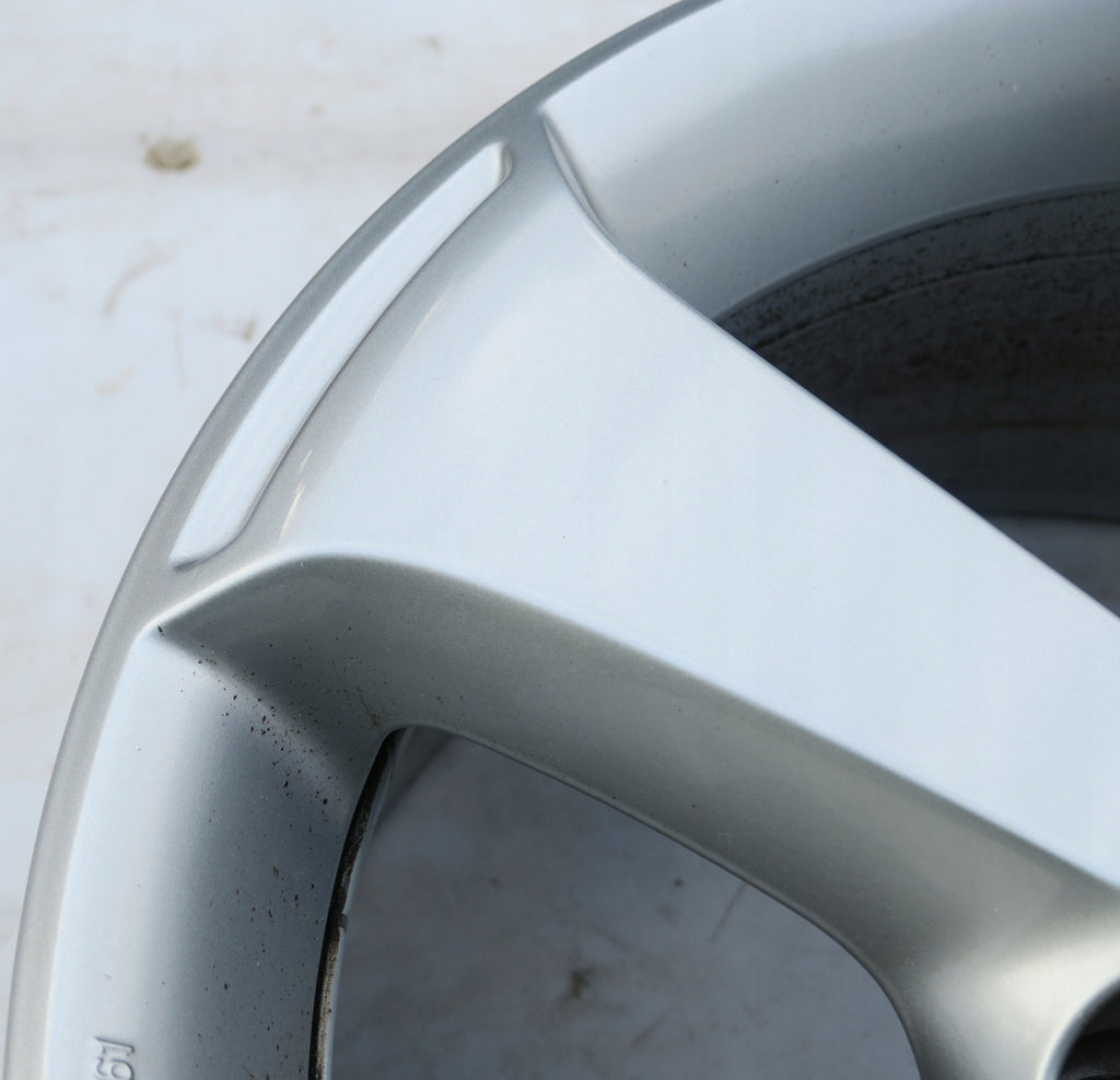 1x Alufelge 17 Zoll 7.5" 5x130 50ET Glanz Silber 7P0071497 VW Touareg Rim Wheel FEL3718943709vo