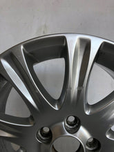 Laden Sie das Bild in den Galerie-Viewer, 1x Alufelge 17 Zoll 7.0&quot; 5x108 30760638 Volvo Rim Wheel